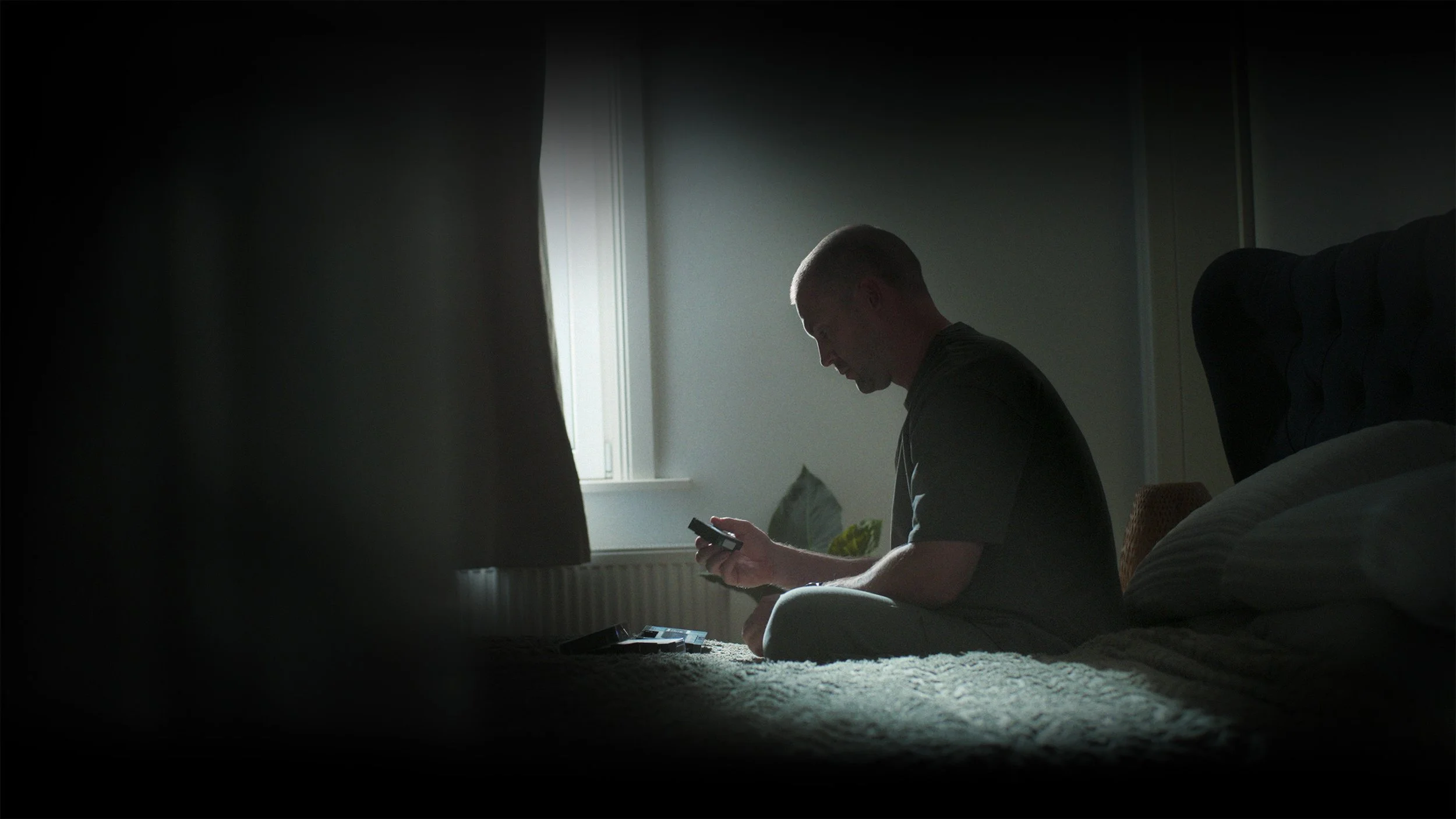 Men in isolation — Breathcode